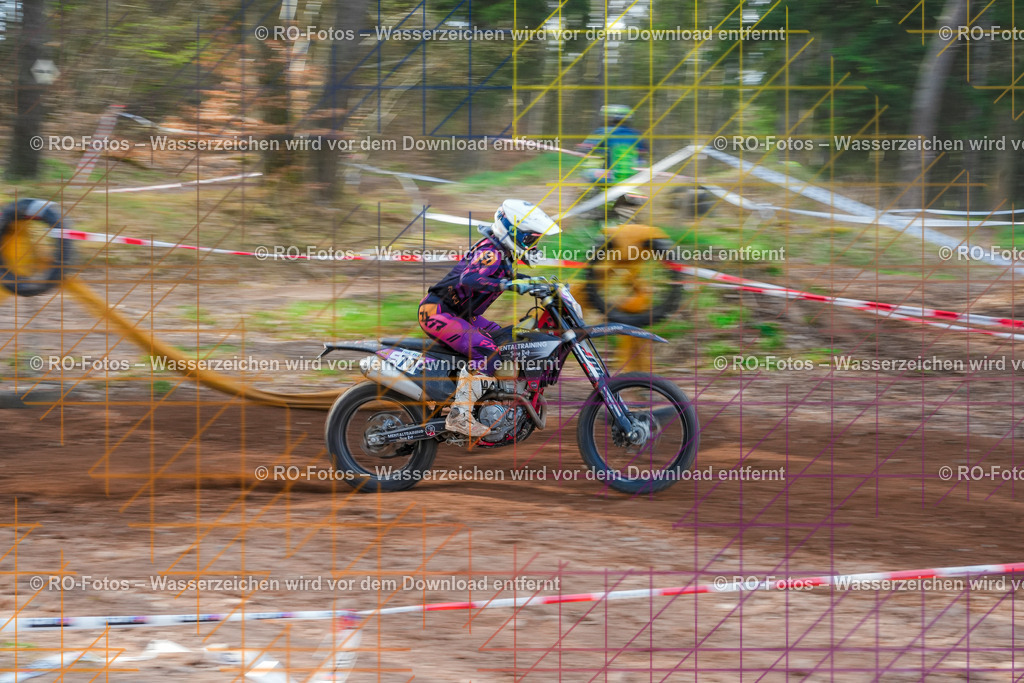 3 Lauf Mernes-2253 | Sportfotografie von RO-Fotos: Motorsport, Motocross, Enduro, Laufveranstaltungen und Triathlon. Professionelle Fotos von Sportlern und Events. - Realisiert mit Pictrs.com