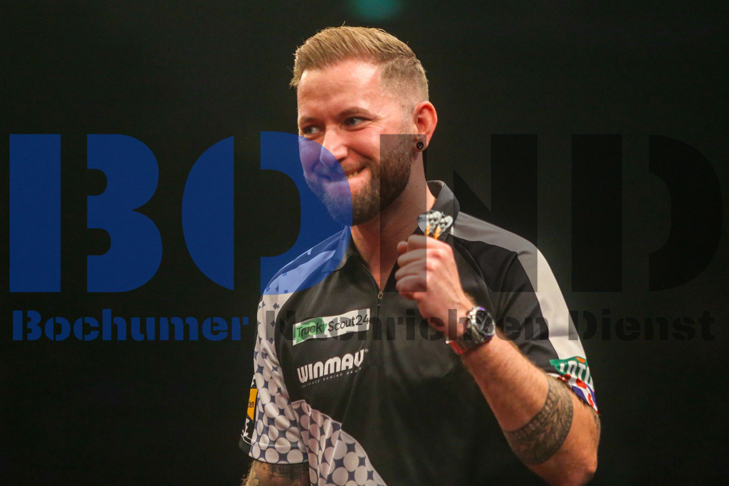  29.10.2023 - 
 | Sebastian Sendlak / Bochumer Nachrichtendienst (BOND) - PDC European Darts Championship: Viertelfinale {Persons shown} - Realisiert mit Pictrs.com