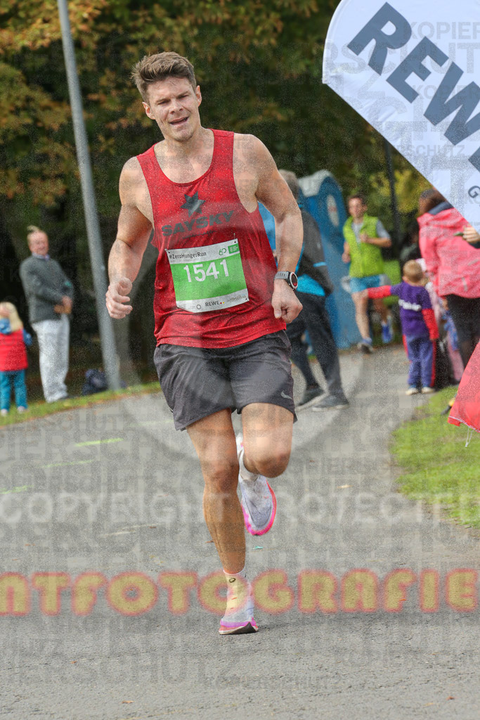 220925_1312_EX1_0232 | Sportfotografie im Rhein-Sieg Kreis, Köln, Bonn, NRW, Rheinland Pfalz, Hessen, etc. Unser Tätigkeitsfeld umfasst den Laufsport vom Volkslauf über den Marathon, Duathlon, Triathon bis zum Ultralauf wie Kölnpfad Ultra oder Schindertrail.