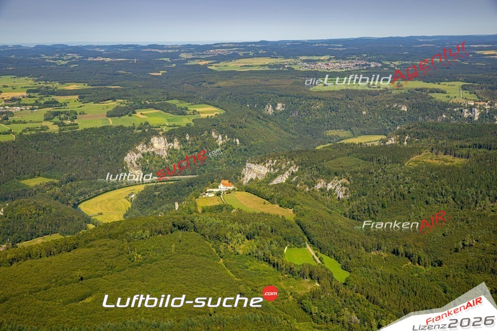 Das Luftbild zeigt : Donautal Beuron - Die Luftaufnahme wurde 2024 vom UL-Flugzeug aus erstellt ( keine Drohne ) - Hochauflösende Luftaufnahme - Für grossformatige Ausdrucke geeignet. Die Geschenkidee !Mit Lizenz und Bildrechte bestellbar
