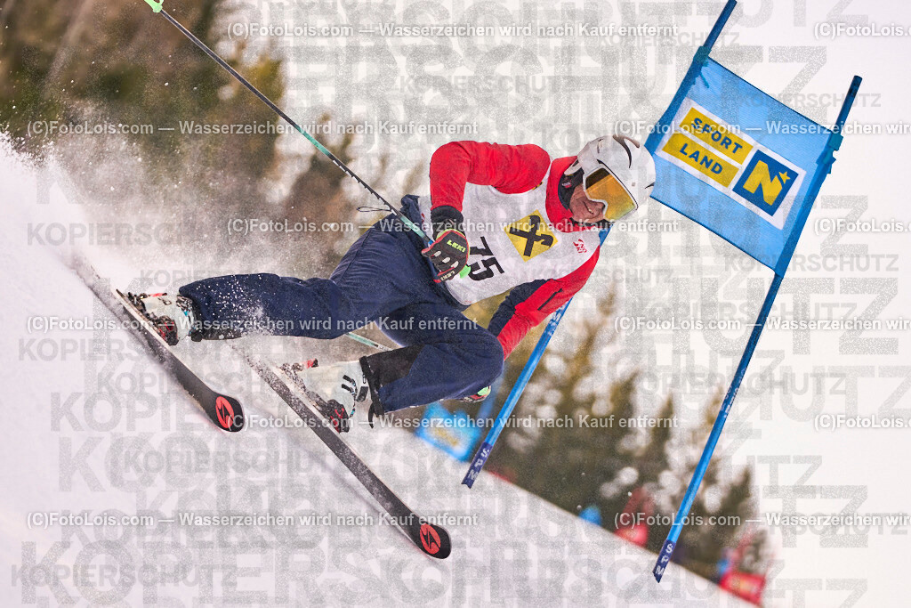 ALP1042_MastersCup-RTL-II_LKHF_Rohrweck Herbert | NÖ Raiffeisen MastersCup, Jugend - Damen - Herren, Riesentorlauf-Rennen 2 auf der Fuchswaldpiste in Lackenhof am Ötscher, durchführender Verein: Schiklub Lackenhof, So 9. Februar 2025.