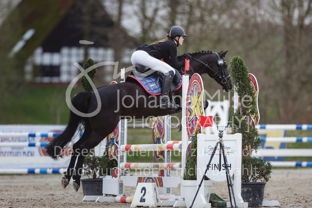 240330_Fruehlingsfest_Stil-A1_U30-439 | Deine schönsten Turniermomente als professionelle Fotos! Entdecke hochwertige Pferdesport-Fotografie im Online-Shop. Jetzt Fotos finden & bestellen!