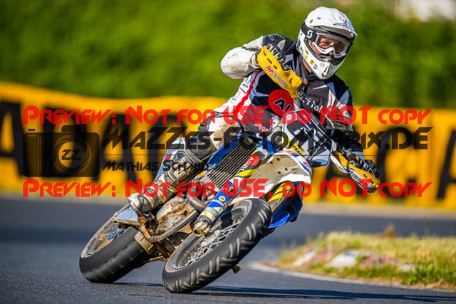 MaZZes_FotoMatrix_220528_4073 | Fotograf Mathias Schmid
Sportfotograf,
Eventfotograf,
Hochzeitsfotograf,
Portraitfotograf