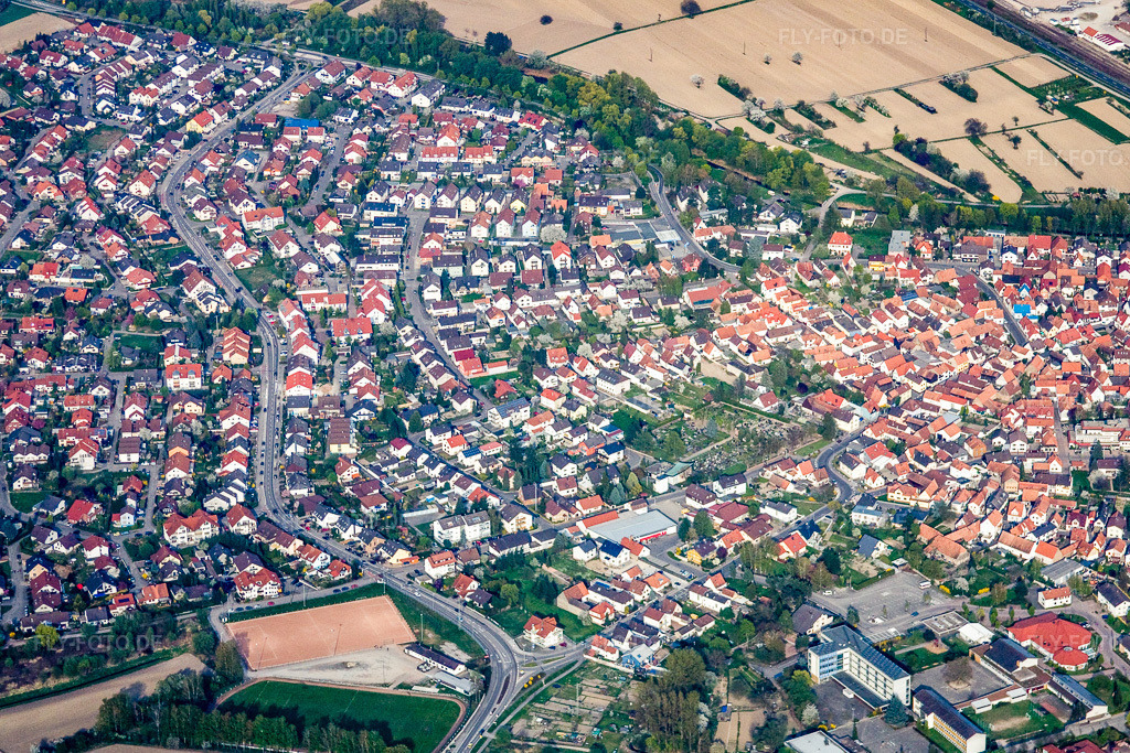 Luftbild: Habsburger Allee in Hagenbach im Bundesland Rheinland-Pfalz in Deutschland. Foto: IMG_17798.jpg vom 12.04.2009 durch Werner Riehm/FLY-FOTO.de