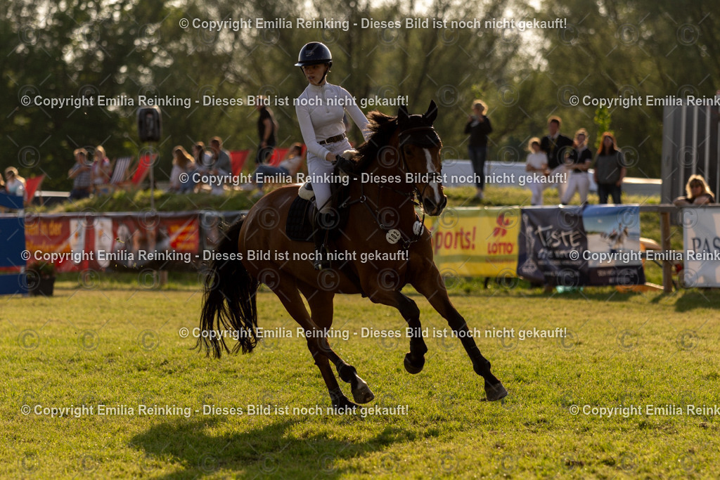 CL5A7457 | Emilia Reinking Fotografie - Realisiert mit Pictrs.com