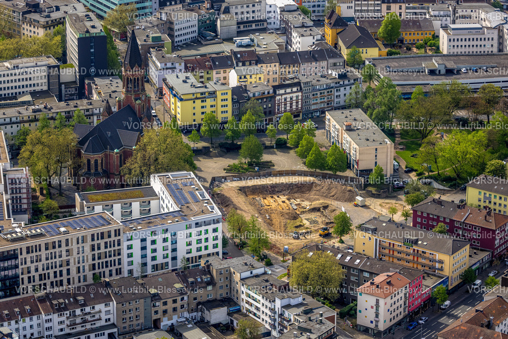Essen240400658 | Luftbild, evang. Kreuzeskirche, Baustelle und Umgestaltung Weberplatz, Stadtkern, Essen, Ruhrgebiet, Nordrhein-Westfalen, Deutschland