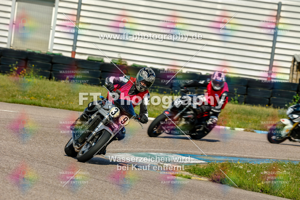 Chambley Juli-0386 | Hier findet Ihr Bilder von Touristenfahrten auf der Nürburgring Nordschleife oder von anderen Veranstaltungen die ich besucht habe. Viel Spass beim Durch Schauen 