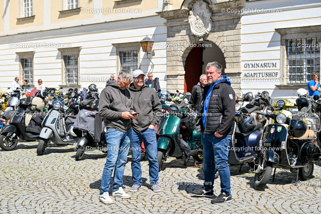 Lets Vespa togehter 2025_ Vespatreffen Neuhofen_ 27.04.2025-219 | 27.04.2025, Neuhofen, Kremsmuenster, AUT, Lets Vespa togehter 2025, Vespatreffen, im Bild Teilnehmer Vespatreffen, Motorsport Stadler©Copyright: Harald Dostal / fodo.media   Alle Bilder honorarfrei