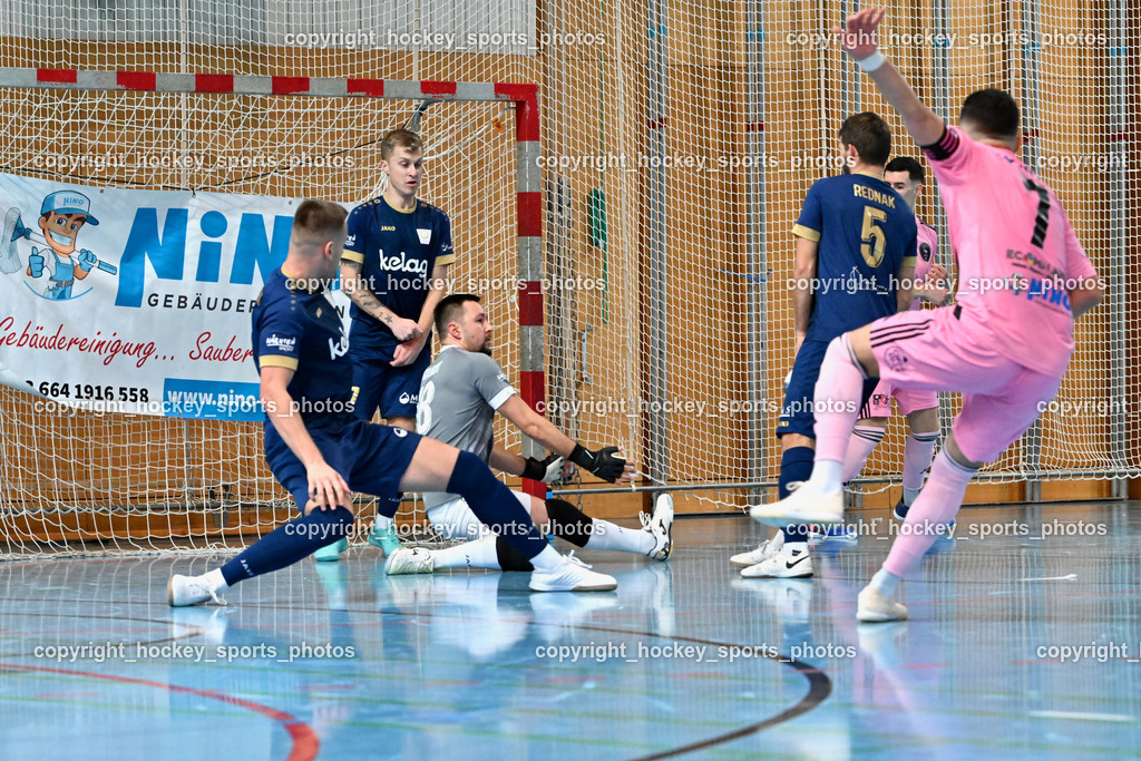 Carinthia Flamengo Futsal Club vs. Futsal Klagenfurt | #9 Matic Lokovsek Futsal Klagenfurt, #7 Irnes Skoric Futsal Klagenfurt, #18 Vladimir Kajkut Futsal Klagenfurt, #7 Enes Brdjanovic Carinthia Flamengo, #5 Rok Rednak Futsal Klagenfurt, Carinthia Flamengo Futsal Club vs. Futsal Klagenfurt, Carinthia Flamengo Futsal Club vs. Futsal Klagenfurt am 01.12.2024 in Klagenfurt (Ballspielhalle Viktring), Austria, (Photo by Bernd Stefan)