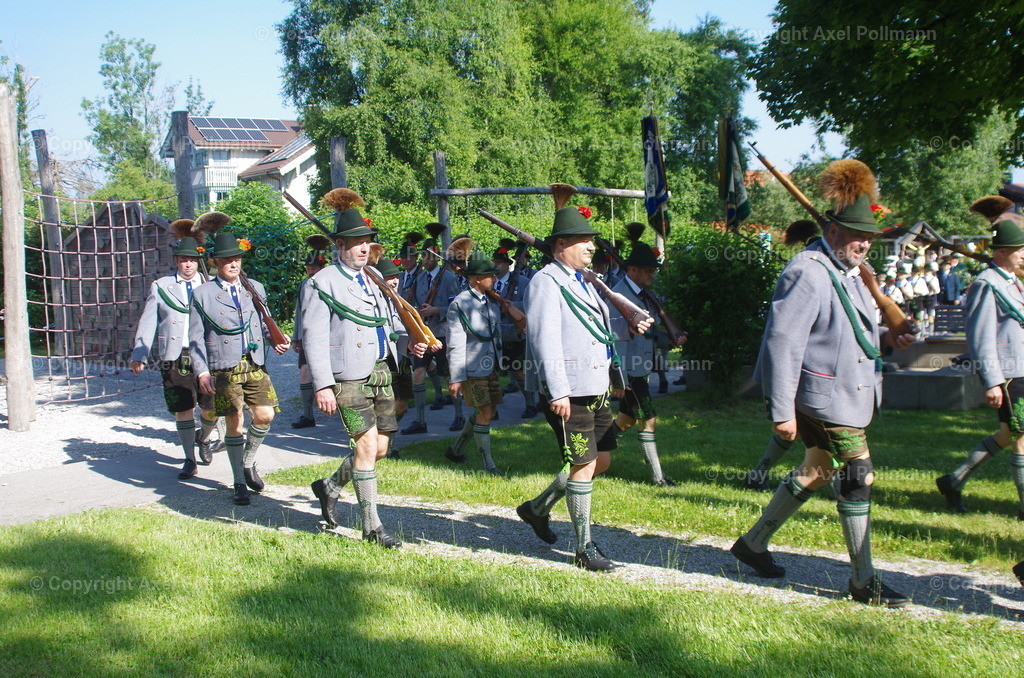 IMGP2825 | fotografiert von Axel PollmannLeonhardi Wallfahrt Benediktbeuern und Murnau, Fronleichnam, Fasching, Landschaft im Loisachtal und Benediktbeuern  - Realisiert mit Pictrs.com