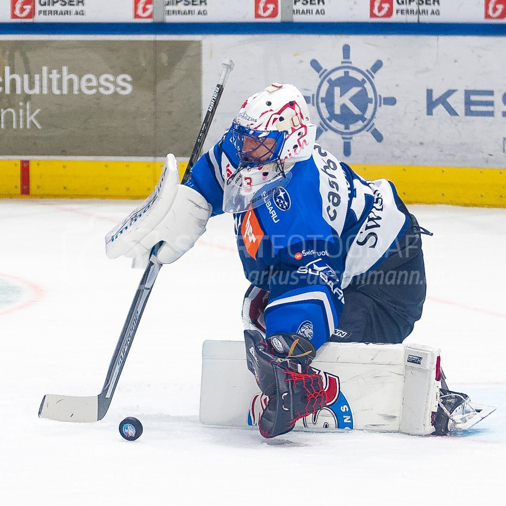Playoffs: ZSC Lions - EHC Biel-Bienne | 04.04.2022, Zurich, Hallenstadion, Playoffs: ZSC Lions - EHC Biel-Bienne, #43 Torhüter Jakub Kovar (ZSC). - Realisiert mit Pictrs.com