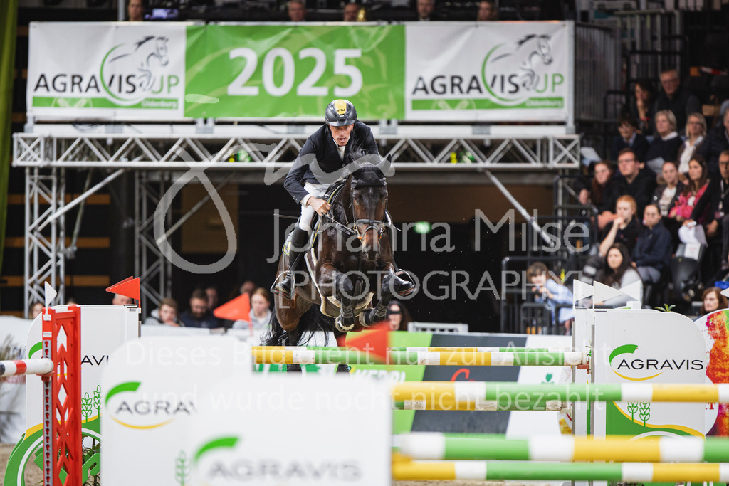 251102_OLD_S4-Spr_GP-916 | AGRAVIS Cup Oldenburg 2025 | S****-Springen | Große Tour