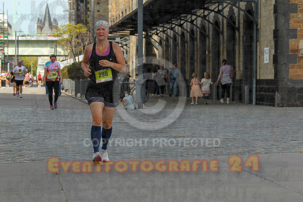 250920_1338_EV4_6337 | Sportfotografie im Rhein-Sieg Kreis, Köln, Bonn, NRW, Rheinland Pfalz, Hessen, etc. Unser Tätigkeitsfeld umfasst den Laufsport vom Volkslauf über den Marathon, Duathlon, Triathon bis zum Ultralauf wie Kölnpfad Ultra oder Schindertrail.