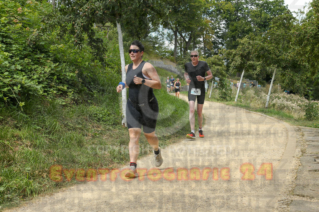 250824_1416_EX1_5633 | Sportfotografie im Rhein-Sieg Kreis, Köln, Bonn, NRW, Rheinland Pfalz, Hessen, etc. Unser Tätigkeitsfeld umfasst den Laufsport vom Volkslauf über den Marathon, Duathlon, Triathon bis zum Ultralauf wie Kölnpfad Ultra oder Schindertrail.