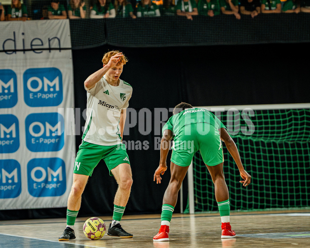 39. OM-Supercup-81 | jns.sportfotos - Realisiert mit Pictrs.com