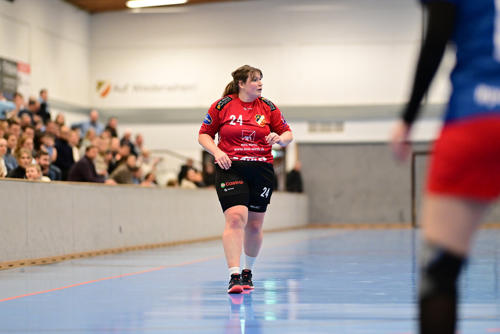 Handball I Frauen I Saison 2024-2025 I Oberliga I 13. Spieltag I TSV Ellerbek - Ahrensburger TSV | Der Sportfotograf. - Realisiert mit Pictrs.com