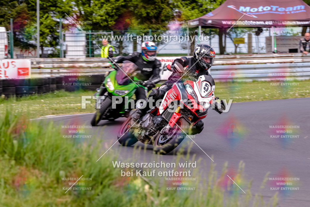 MotoTeamVBK-20881 | Hier findet Ihr Bilder von Touristenfahrten auf der Nürburgring Nordschleife oder von anderen Veranstaltungen die ich besucht habe. Viel Spass beim Durch Schauen 