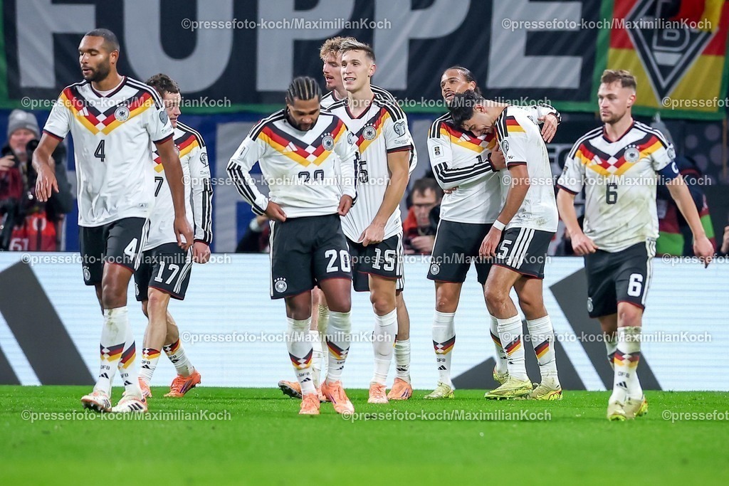 DFB17112501100 | 17.11.2025, Fußball, Länderspiel, WM-Qualifikation Europa, Deutschland - Slowakei, Red Bull Arena (Leipzig), 10. Spieltag, Saison 2025 2026: Torjubel nach dem Tor zum 3:0 durch Torschütze Leroy Sane (GER #19)  zusammen mit   Aleksandar Pavlovic (GER #05) Regulations prohibit any use of photographs as image sequences and or quasi-video.