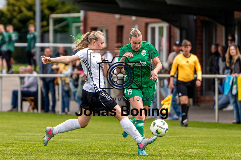 Fußball I Frauen I Saison 2025-2026 I Oberliga Niedersachsen I 22. Spieltag I TuS Lutten - DJSK-SV Bunnen I 00107 | jns.sportfotos - Realisiert mit Pictrs.com