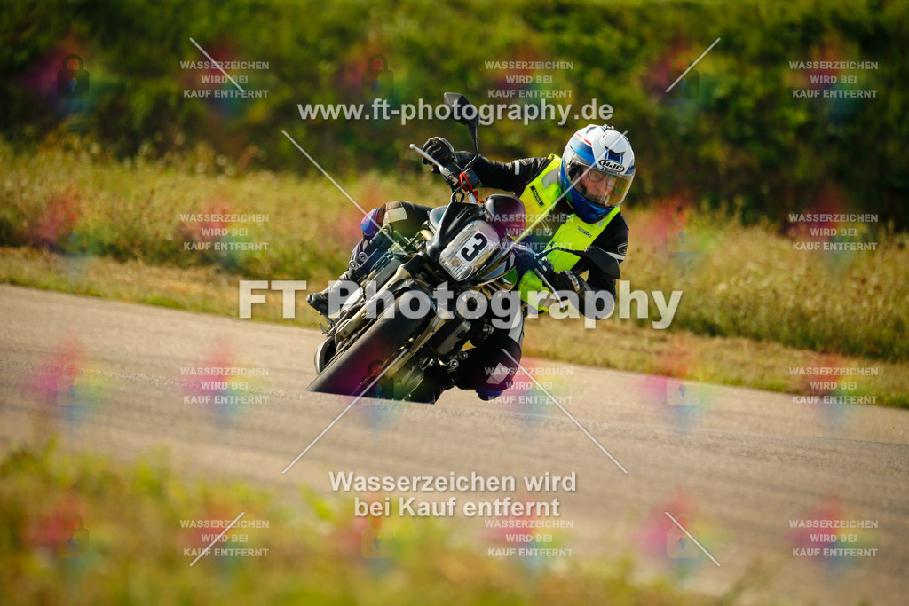 _MOT6455 | Hier findet Ihr Bilder von Touristenfahrten auf der Nürburgring Nordschleife oder von anderen Veranstaltungen die ich besucht habe. Viel Spass beim Durch Schauen 