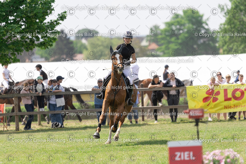 CL5A2910 | Emilia Reinking Fotografie - Realisiert mit Pictrs.com