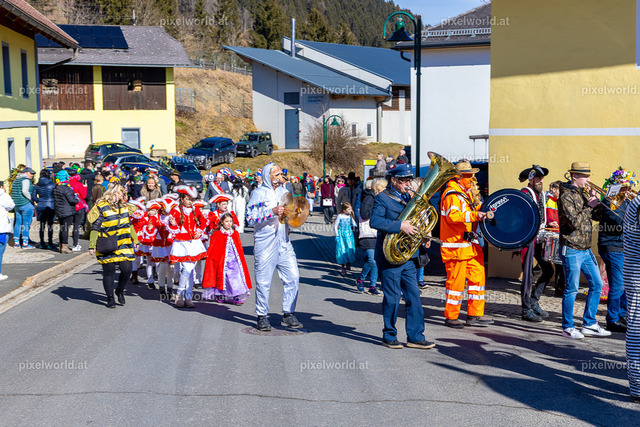 Bärentreiben in Steuerberg | Bildershop von pixelworld.at - Realisiert mit Pictrs.com