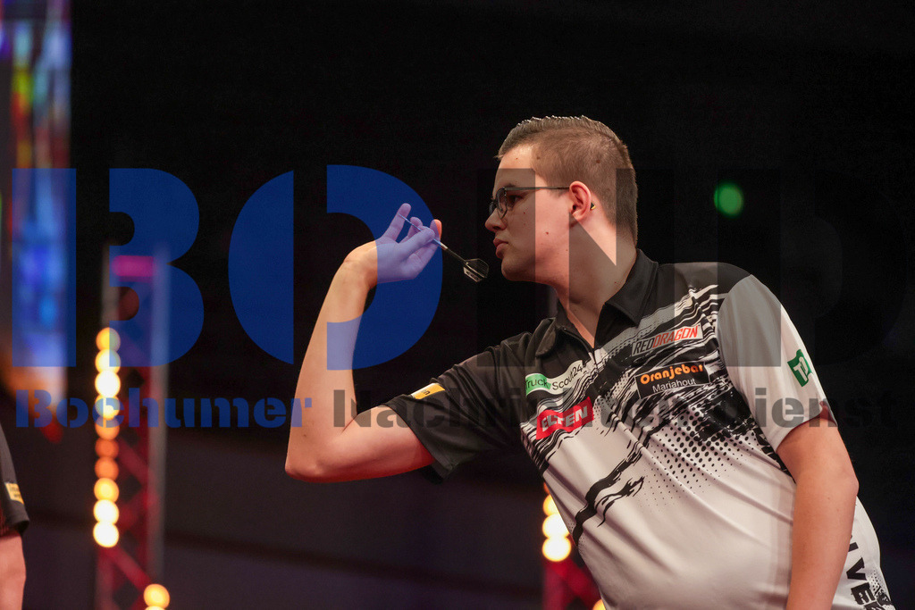  28.10.2023 - 
 | Sebastian Sendlak / Bochumer Nachrichtendienst (BOND) - PDC European Darts Championship: Achtelfinale - Realisiert mit Pictrs.com