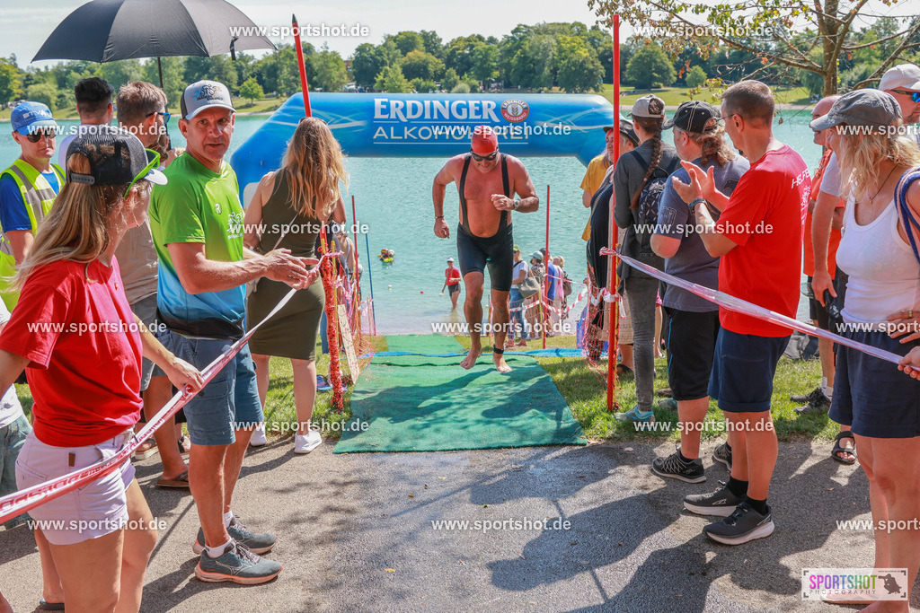AR7_9457 | Karlsfeld Triathlon 2025 #karlsfeldtriathlon #karlsfeldtriathlon2025  #karlsfeldrace  #yourpictrs #triathlon_karlsfeld #tsveintrachtkarlsfeld #sportshot_your_pictrs @Sportshotphotography @Triathlon Karlsfeld - TSV Eintracht Karlsfeld Triathlon Copyright: www.sportshot.de
