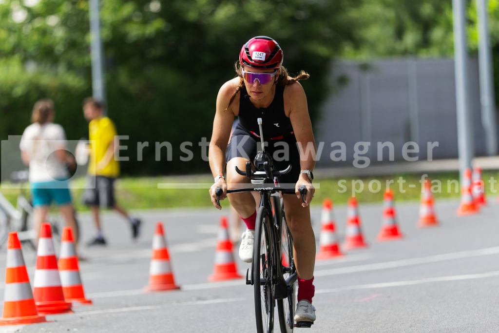Klagenfurt 2026 | Ina Schildbach (GER) Ironman, Klagenfurt 2026,  Lambichl, Klagenfurt , Austria. Photo: Ernst Krawagner - Realisiert mit Pictrs.com