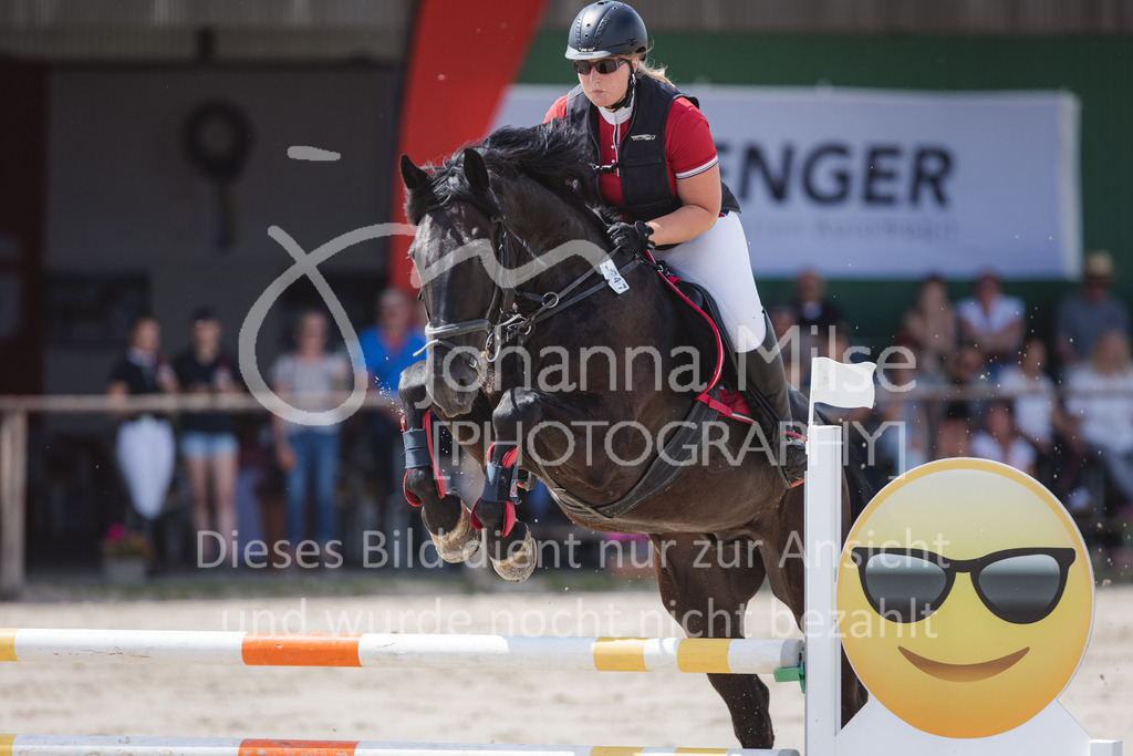 220612_LüPfSpTa_Punkte-L-555 | Lützower Pferdesporttage
Punktespringprüfung Kl.L mit Joker geschlossen
12.06.2022