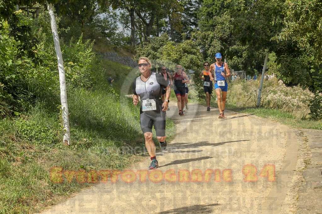 250824_1338_EX1_3111 | Sportfotografie im Rhein-Sieg Kreis, Köln, Bonn, NRW, Rheinland Pfalz, Hessen, etc. Unser Tätigkeitsfeld umfasst den Laufsport vom Volkslauf über den Marathon, Duathlon, Triathon bis zum Ultralauf wie Kölnpfad Ultra oder Schindertrail.