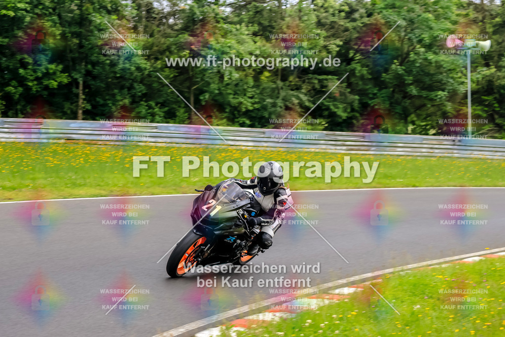 VBK-7315 | Hier findet Ihr Bilder von Touristenfahrten auf der Nürburgring Nordschleife oder von anderen Veranstaltungen die ich besucht habe. Viel Spass beim Durch Schauen 