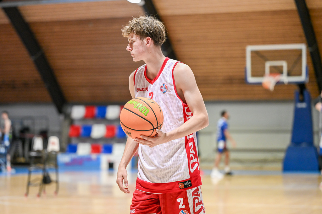 rsk_006 | Fotos von Basketballspielen aus dem Raum NRW fotografiert von Gero Mueller-Laschet und Daniel Schaefer - Realisiert mit Pictrs.com