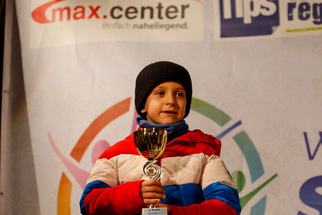 AW_20231231awmac9306 | WELS, 31.12.2023, Sparkasse Silvesterlauf Wels 2023 , Image shows: Photo: WAPICS / Andreas Willdoner