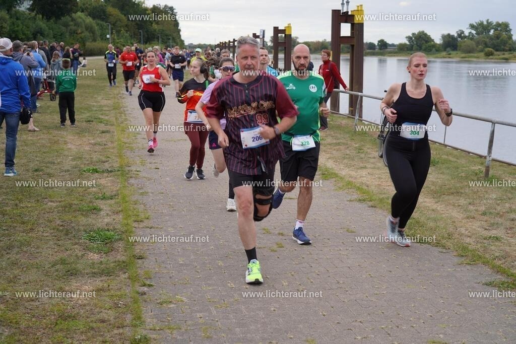 DSC05253 | Lichterlauf  - Realisiert mit Pictrs.com