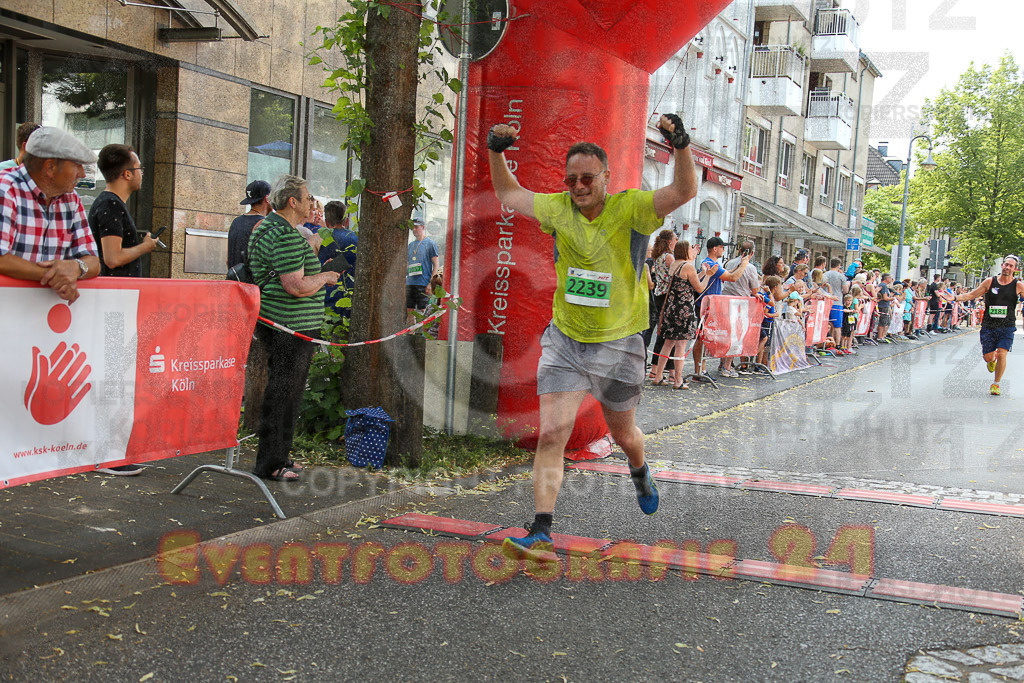 220625_1658_EX1_5614 | Sportfotografie im Rhein-Sieg Kreis, Köln, Bonn, NRW, Rheinland Pfalz, Hessen, etc. Unser Tätigkeitsfeld umfasst den Laufsport vom Volkslauf über den Marathon, Duathlon, Triathon bis zum Ultralauf wie Kölnpfad Ultra oder Schindertrail.