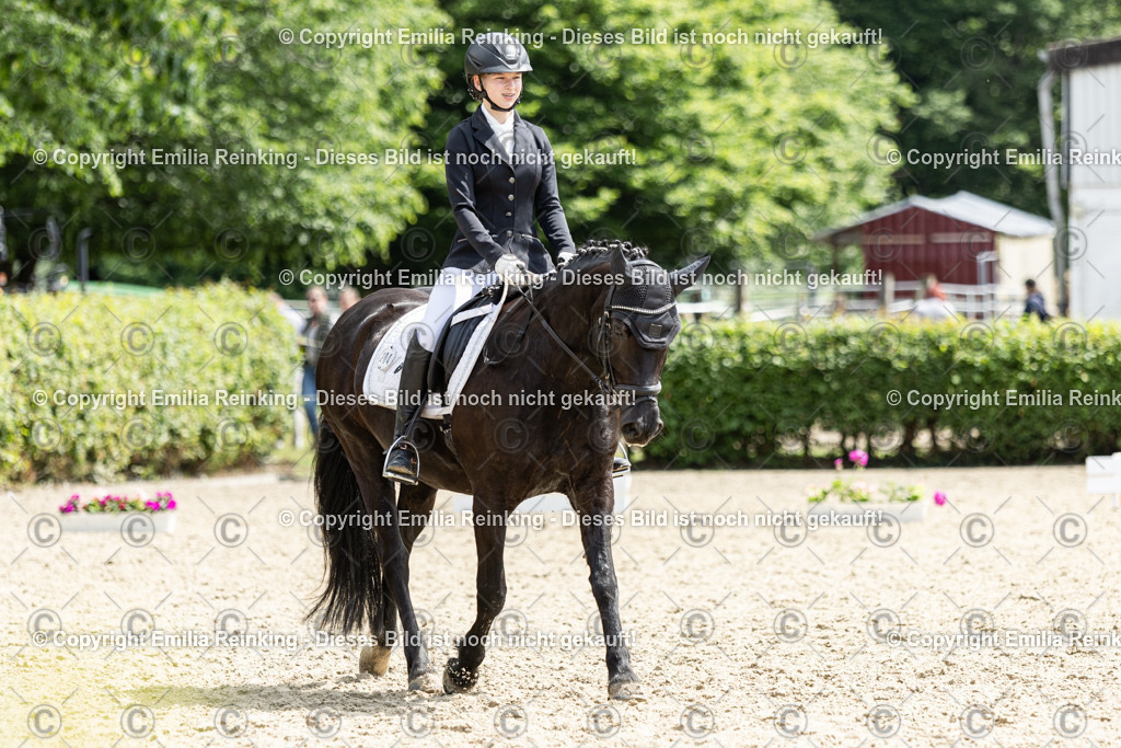 CL5A8557 | Emilia Reinking Fotografie - Realisiert mit Pictrs.com