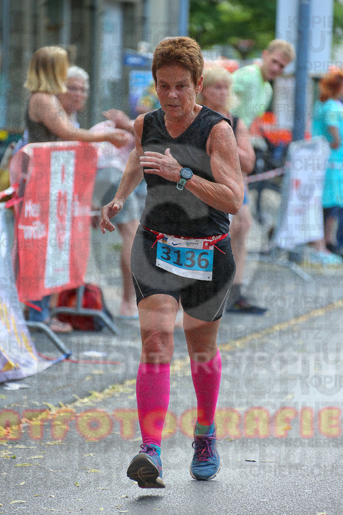 220625_1726_EX1_6770 | Sportfotografie im Rhein-Sieg Kreis, Köln, Bonn, NRW, Rheinland Pfalz, Hessen, etc. Unser Tätigkeitsfeld umfasst den Laufsport vom Volkslauf über den Marathon, Duathlon, Triathon bis zum Ultralauf wie Kölnpfad Ultra oder Schindertrail.