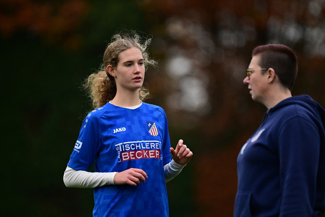 Fußball I Juniorinnen I Saison 2025-2026 I Niedersachsenpokal I Viertelfinale I JFV A-O-B-H-H - FC Rosengarten I 33940 | Der Sportfotograf. - Realisiert mit Pictrs.com