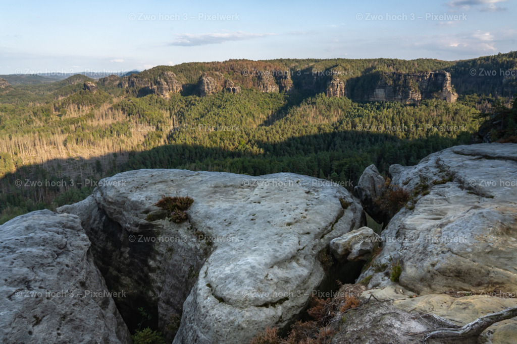 Unterer_Fremdenweg_Nahe_Wappen_Kleiner_Zschand_Pechofenhorn | 2022-08-30_Waldbrandgebiete_1 - Realisiert mit Pictrs.com