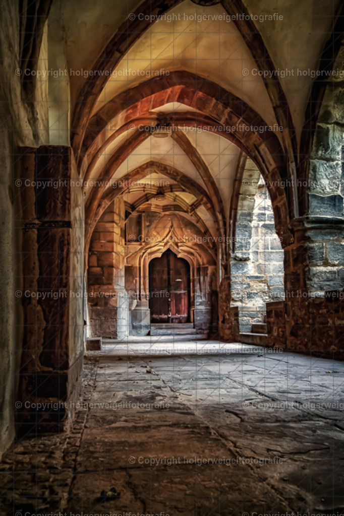 Kreuzgang III | Kaufen sie online außergewöhnliche Fotografien auf Leinwand Acrylglas Fotoprint Aludibond von holgerweigeltfotografie - Realisiert mit Pictrs.com
