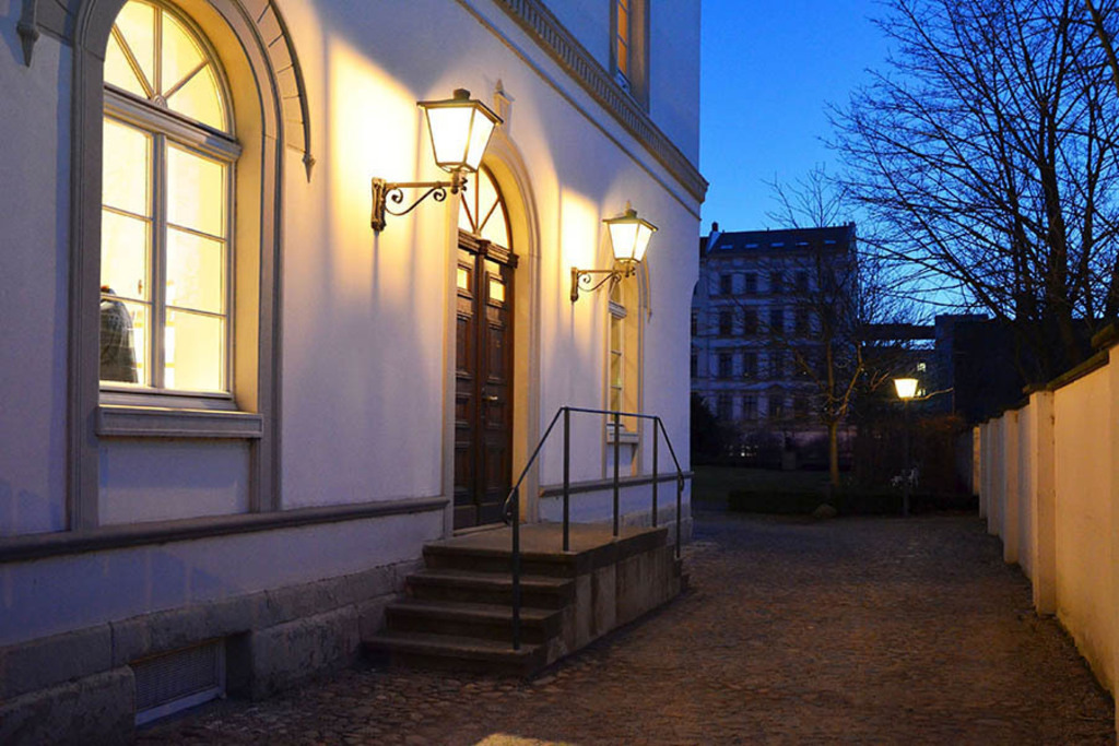 Bildlexikon Leipzig - Mendelssohn-Haus | Das Team hinter BILDLEXIKON LEIPZIG bündelt historische wie aktuelle Informationen über die Stadt Leipzig in Text und Bild auf einer Plattform und stellt diese der interessierten Öffentlichkeit zur Verfügung.