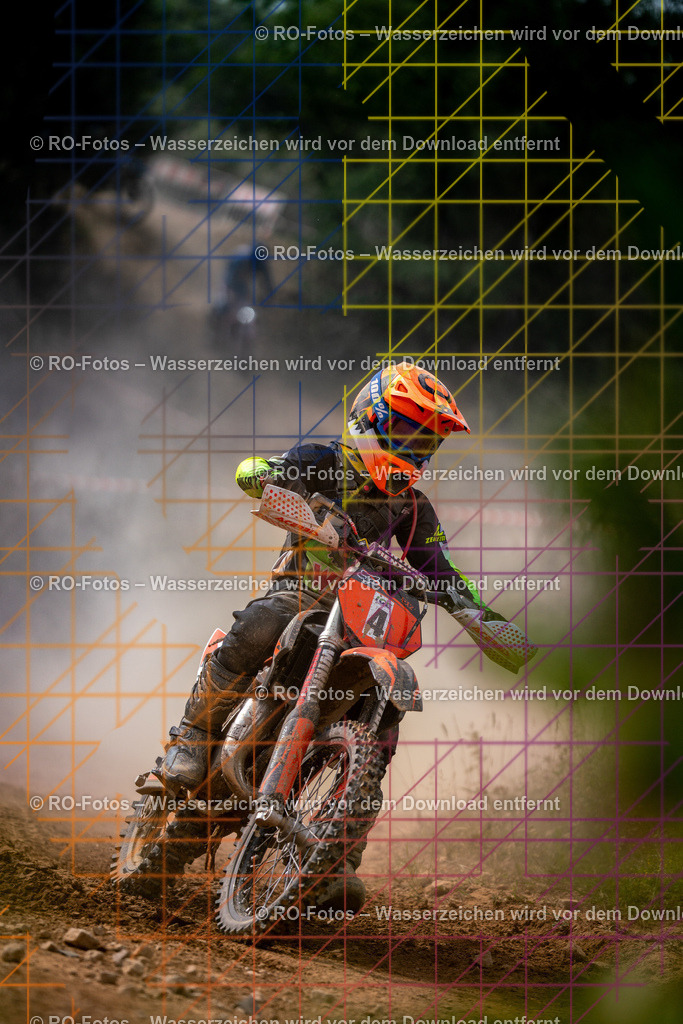 Niederwürzbach 4 Lauf-740 | Sportfotografie von RO-Fotos: Motorsport, Motocross, Enduro, Laufveranstaltungen und Triathlon. Professionelle Fotos von Sportlern und Events. - Realisiert mit Pictrs.com