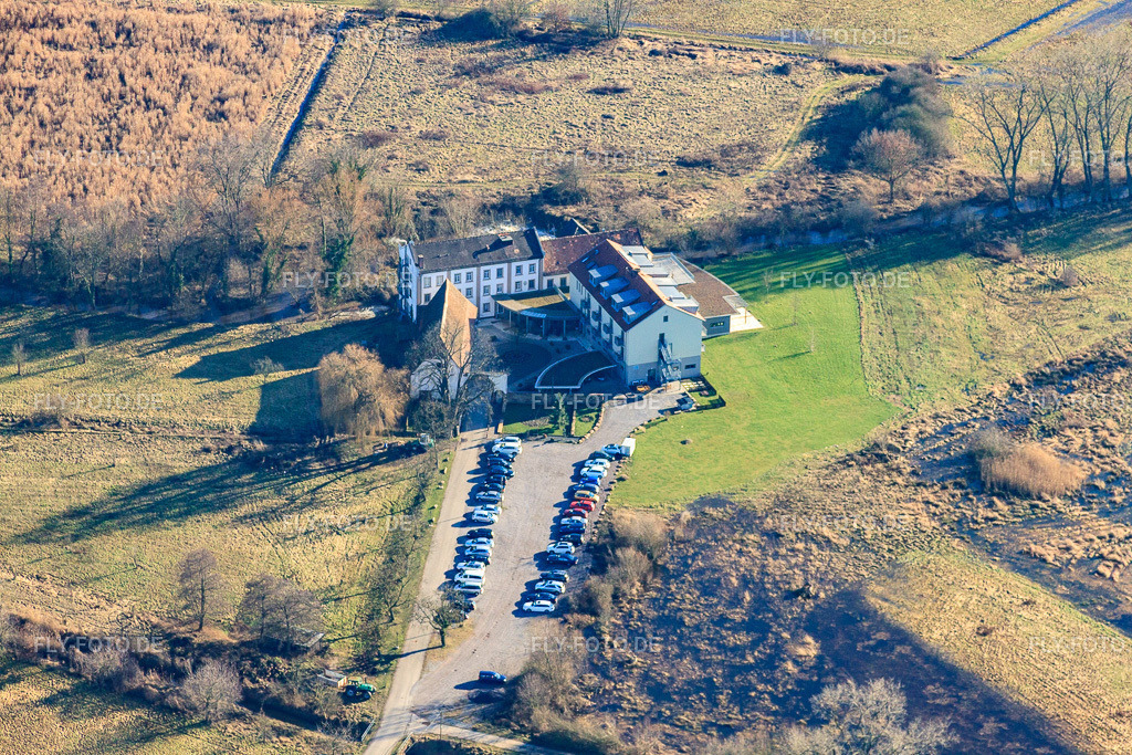 Zeiskamer Mühle Hotel Restaurant Küspert Ernst http://www.zeiskamermuehle.de/ | Luftbild: Zeiskamer Mühle Hotel Restaurant Küspert Ernst http://www.zeiskamermuehle.de/ in Zeiskam im Bundesland Rheinland-Pfalz in Deutschland. Foto: IMG_36989.jpg vom 16.01.2011 durch Werner Riehm/FLY-FOTO.de - Realisiert mit Pictrs.com