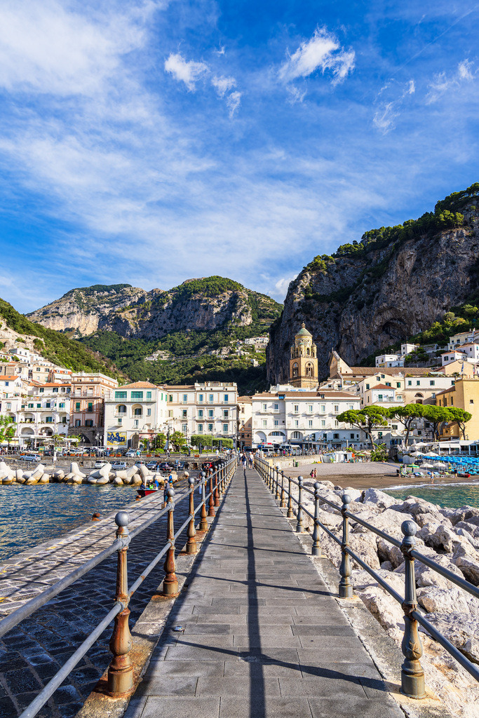 Blick auf Amalfi an der Amalfiküste in Italien | Blick auf Amalfi an der Amalfiküste in Italien.
