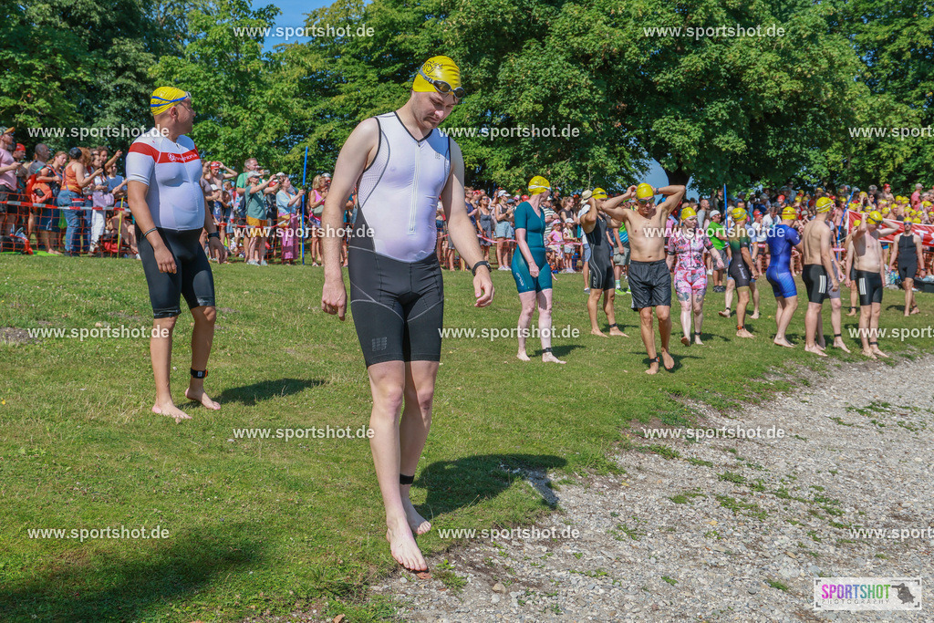 AR7_8882 | Karlsfeld Triathlon 2025 #karlsfeldtriathlon #karlsfeldtriathlon2025  #karlsfeldrace  #yourpictrs #triathlon_karlsfeld #tsveintrachtkarlsfeld #sportshot_your_pictrs @Sportshotphotography @Triathlon Karlsfeld - TSV Eintracht Karlsfeld Triathlon Copyright: www.sportshot.de