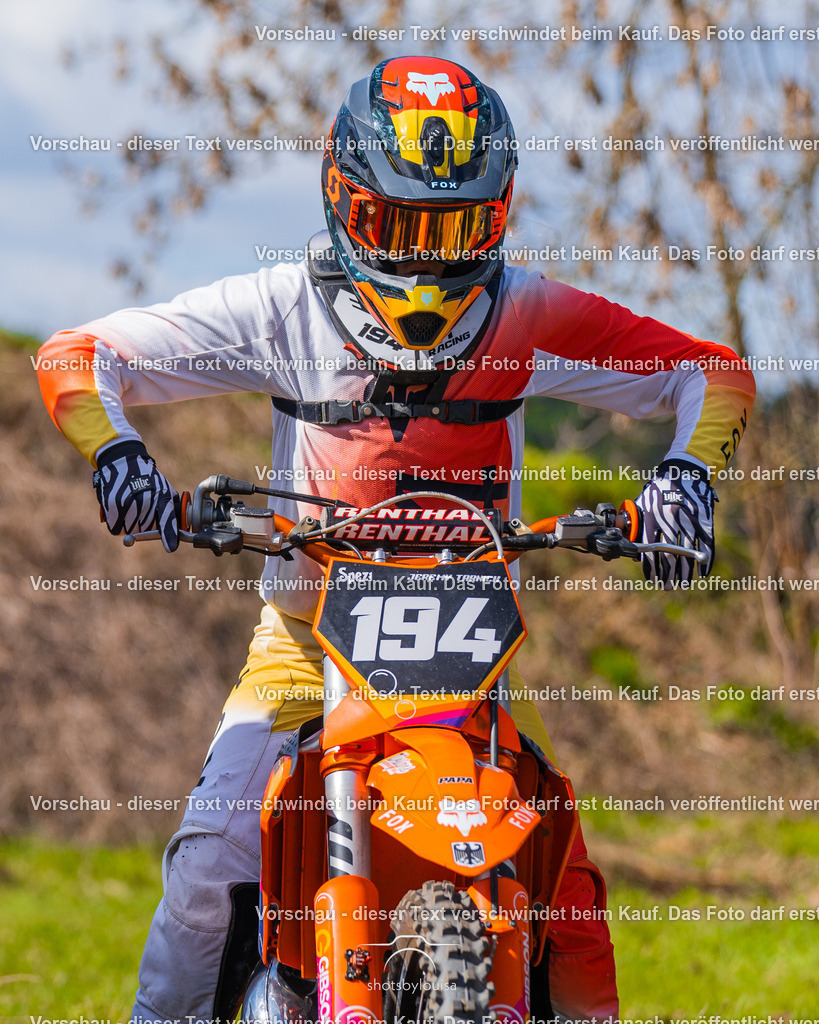 20260406_MSCHänchen-9249 | Sportfotografin aus Berlin-Brandenburg mit Fokus auf Motocross. Ich halte deine sportliche Leistung und echte Emotionen auf und neben der Strecke professionell fest. Entdecke die Fotos von deinem Rennen und bestelle sie direkt hier im Shop.