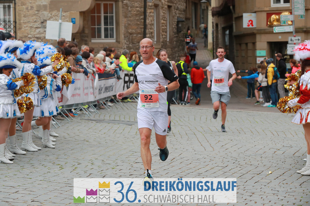 VR Bank Hauptlauf 10km | 3königslauf 2022 VR Bank Hauptlauf - Realisiert mit Pictrs.com