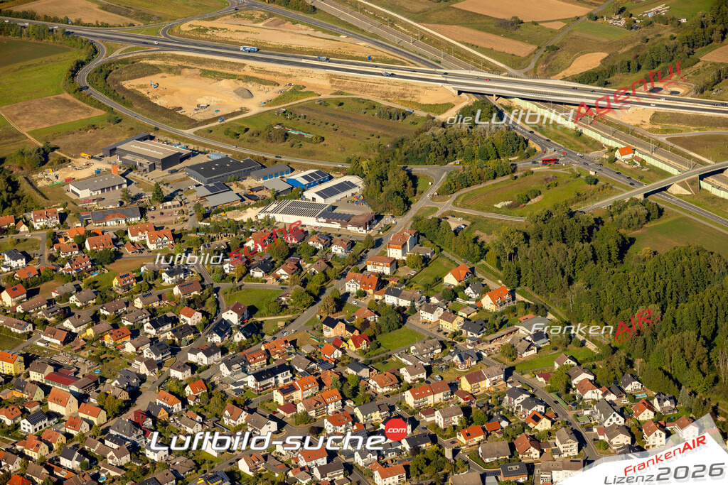 Das Luftbild zeigt :  Kemmern - Die Luftaufnahme wurde 2023 vom UL-Flugzeug aus erstellt ( keine Drohne ) - Hochauflösende Luftaufnahme - Für grossformatige Ausdrucke geeignet. Die Geschenkidee !Mit Lizenz und Bildrechte bestellbar