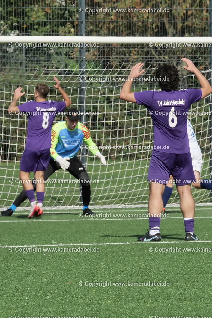 Fußball : Kreisliga A : SUS 09 Dinslaken 2 - TV Jahn Hiesfeld am 27.09.2026 in Dinslaken | Fußball : Kreisliga A : SUS 09 Dinslaken 2 - TV Jahn Hiesfeld am 27.09.2026 in Dinslaken - Realisiert mit Pictrs.com